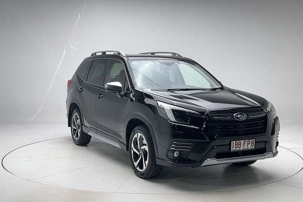 2022 Subaru Forester 2.5i-S S5