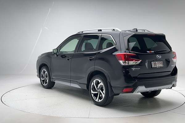2022 Subaru Forester 2.5i-S S5