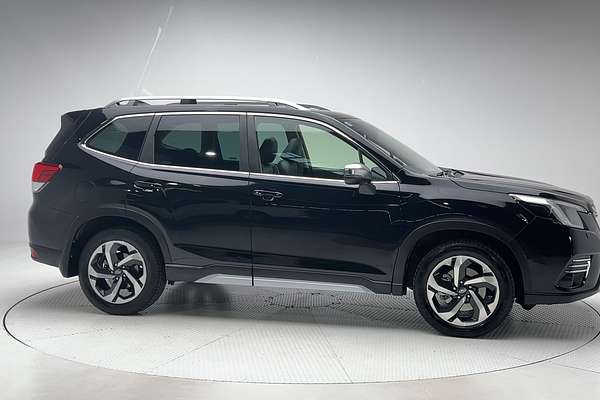 2022 Subaru Forester 2.5i-S S5