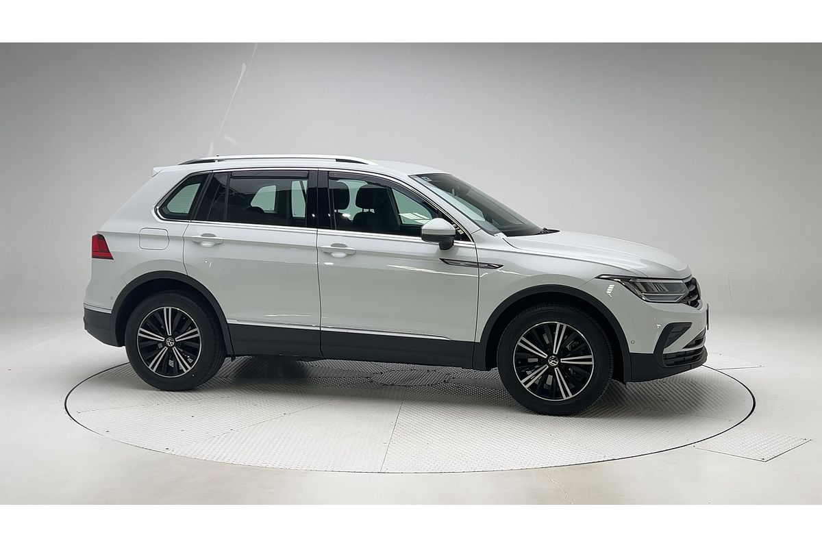 2022 Volkswagen Tiguan 132TSI Life 5N
