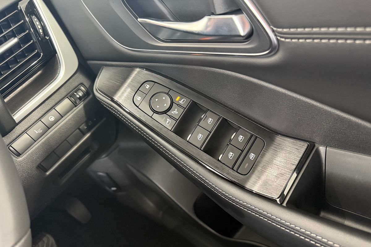 2025 Nissan X-TRAIL N-TREK T33