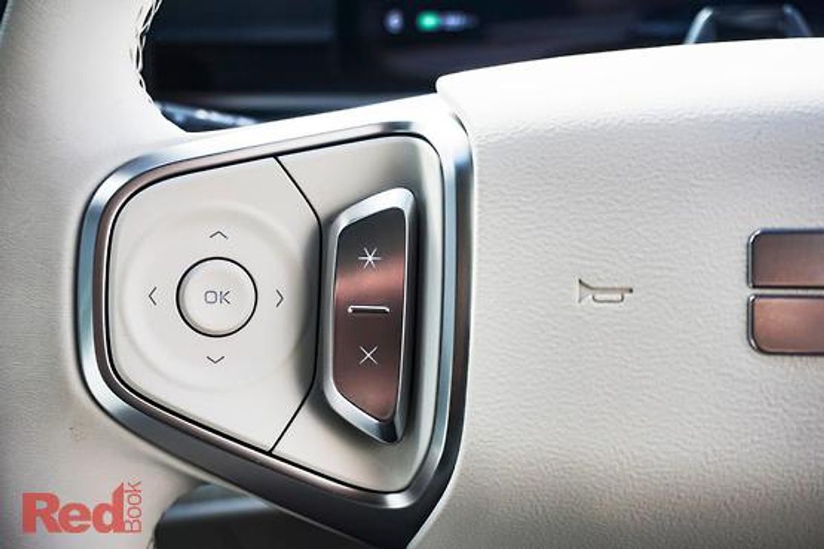 2025 Geely EX5 Inspire E245