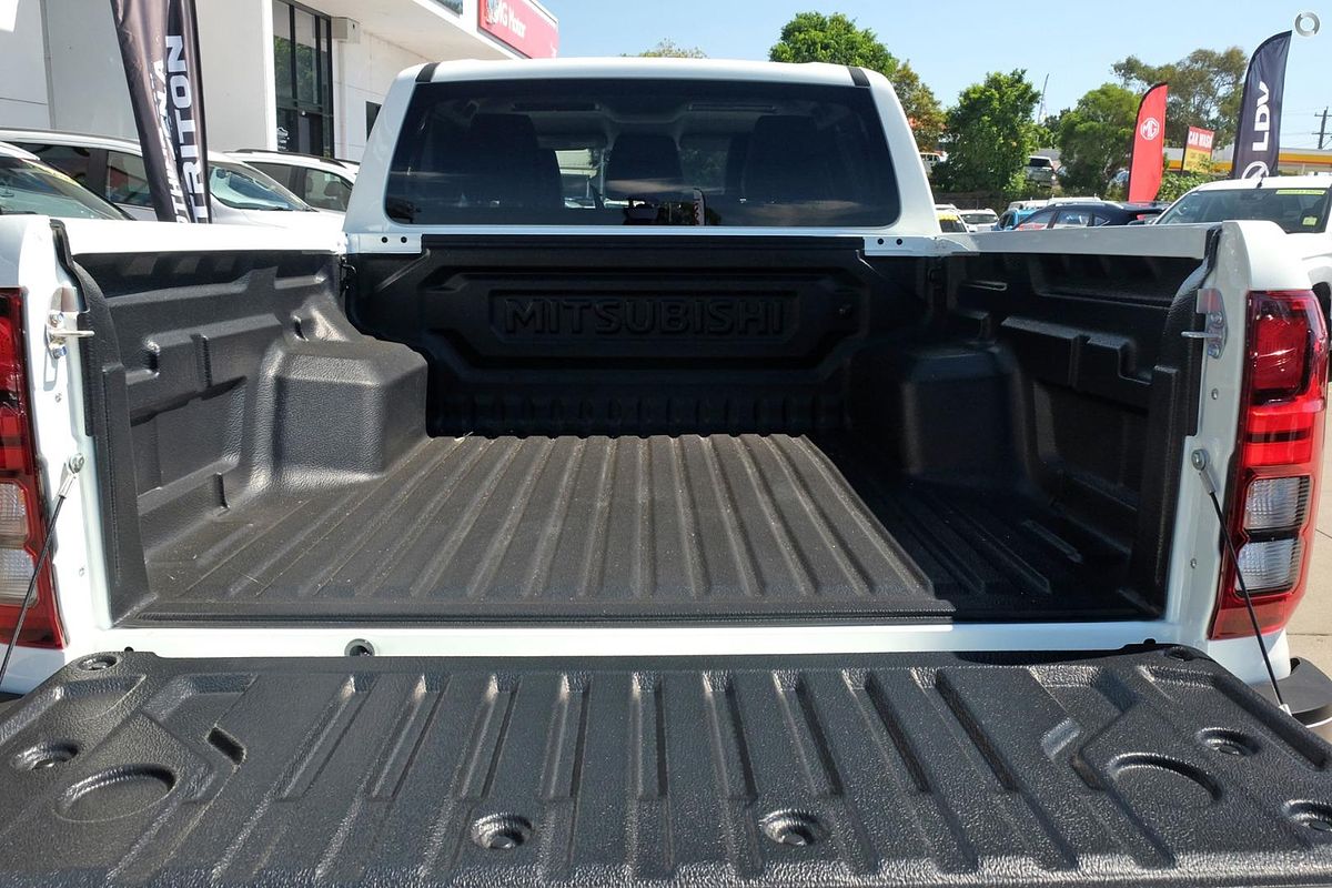 2025 Mitsubishi Triton GLS MV 4X4