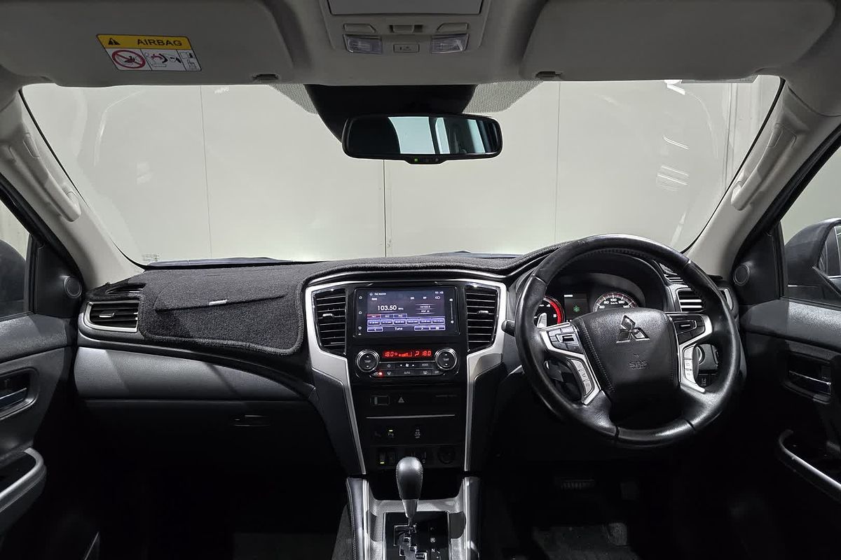 2022 Mitsubishi Triton GSR MR 4X4