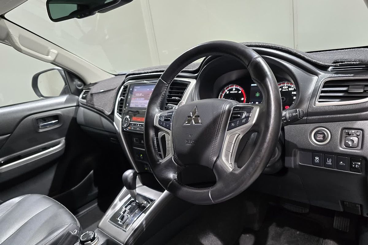 2022 Mitsubishi Triton GSR MR 4X4