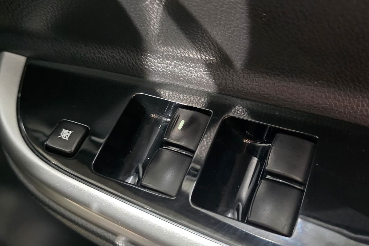 2022 Mitsubishi Triton GSR MR 4X4