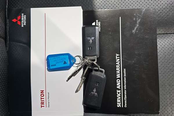 2022 Mitsubishi Triton GSR MR 4X4