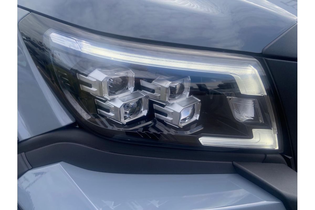 2025 Nissan Navara PRO-4X Warrior D23 4X4
