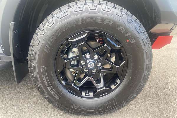 2025 Nissan Navara PRO-4X Warrior D23 4X4