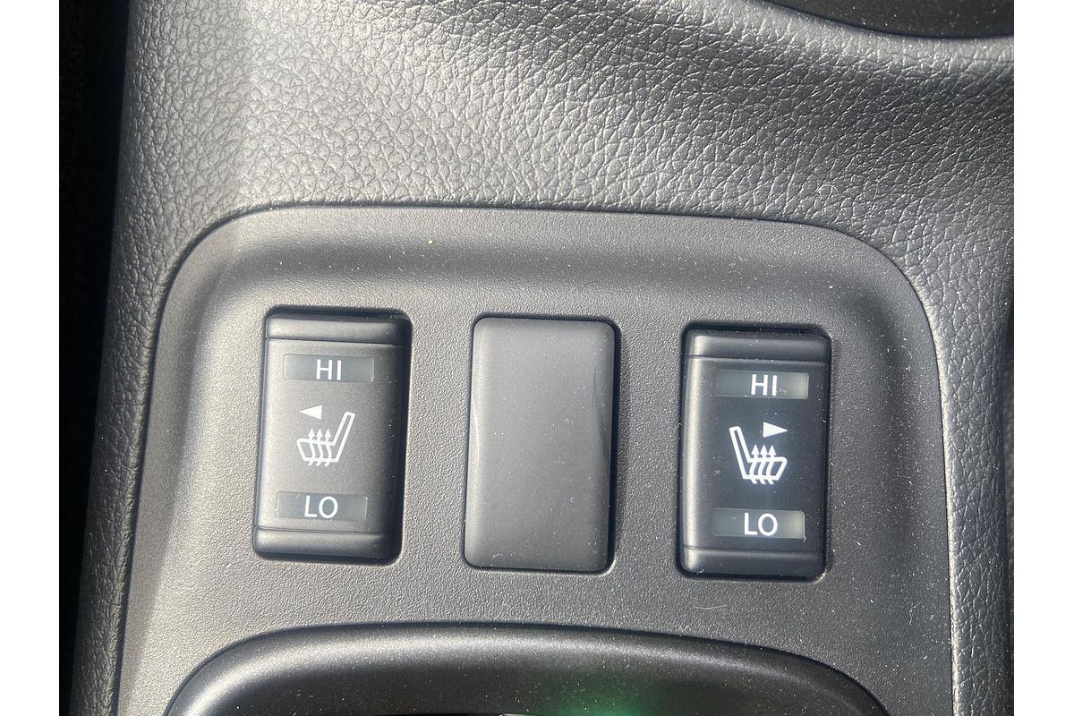 2025 Nissan Navara PRO-4X Warrior D23 4X4