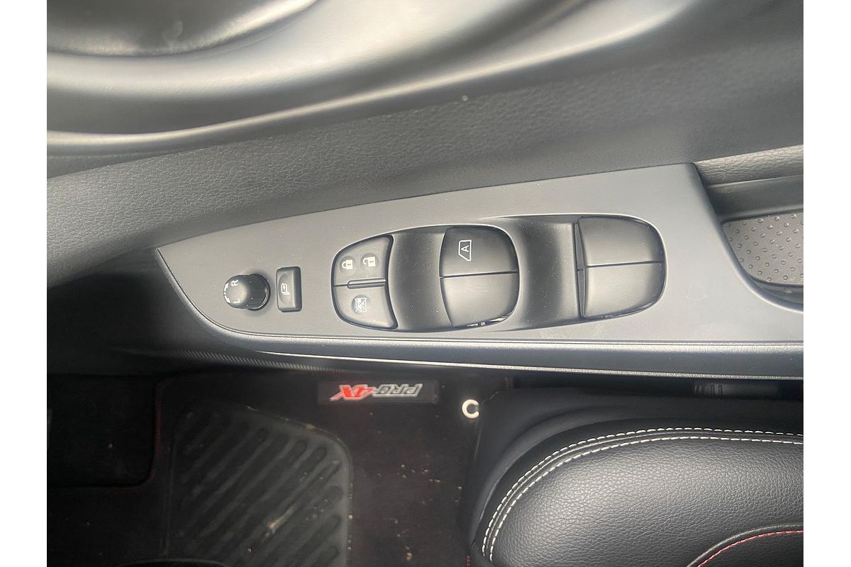 2025 Nissan Navara PRO-4X Warrior D23 4X4