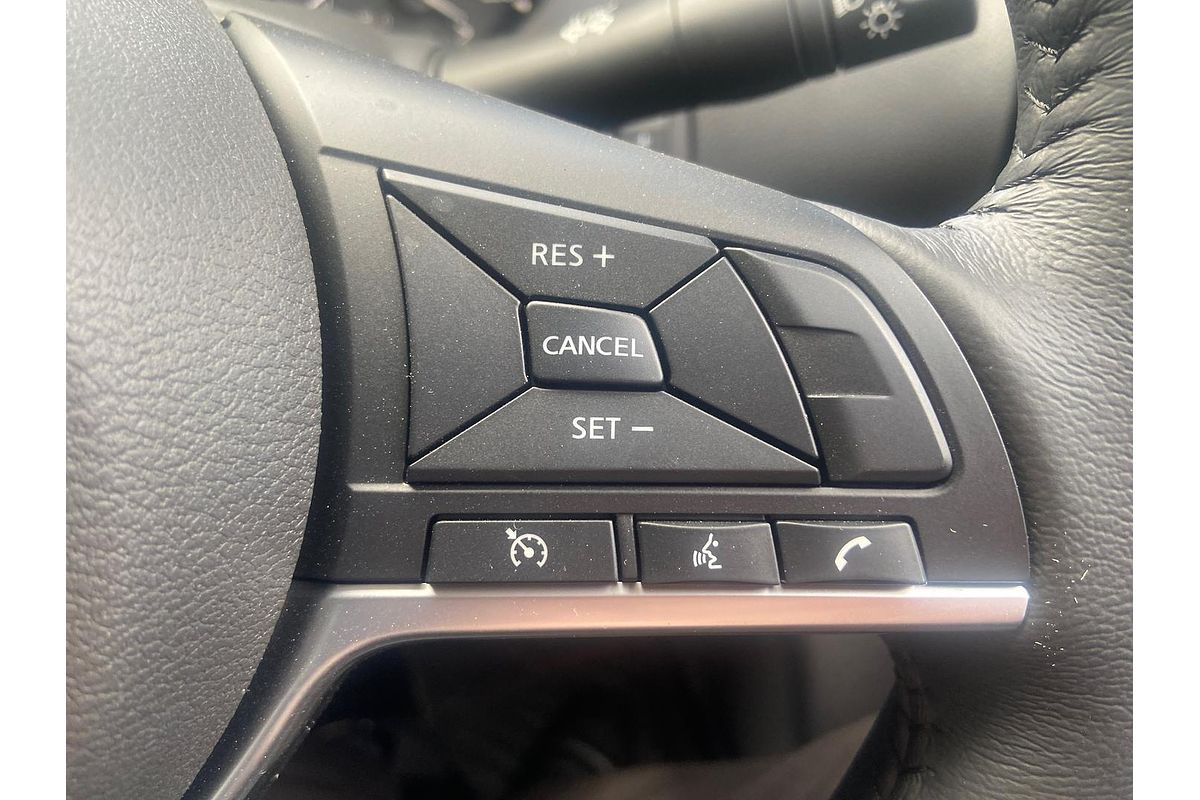 2025 Nissan Navara PRO-4X Warrior D23 4X4