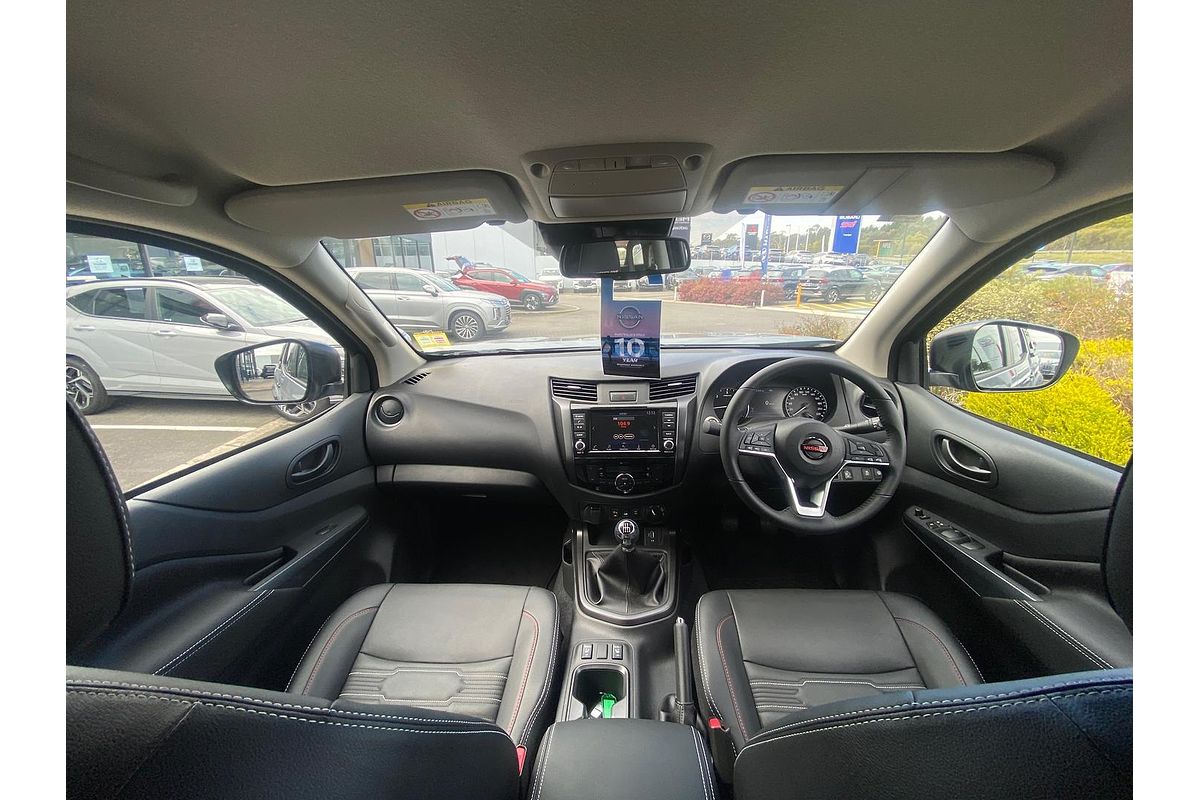 2025 Nissan Navara PRO-4X Warrior D23 4X4