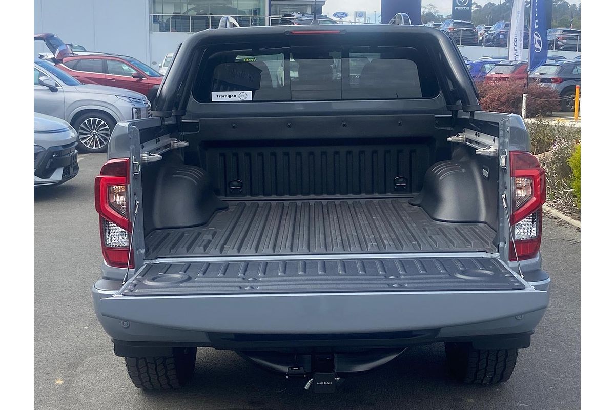 2025 Nissan Navara PRO-4X Warrior D23 4X4