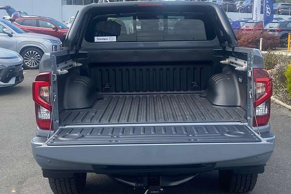 2025 Nissan Navara PRO-4X Warrior D23 4X4