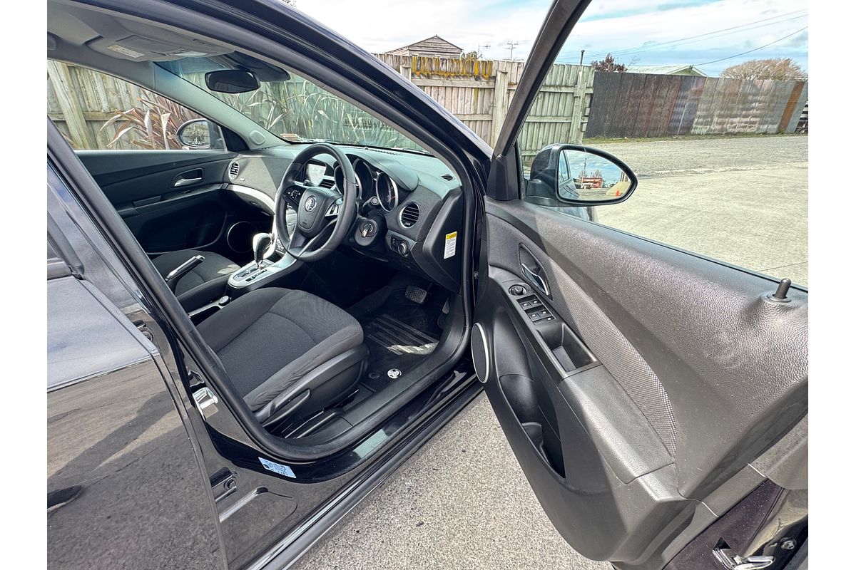 2015 Holden Cruze CD 1.8P/6AT/SW/5S