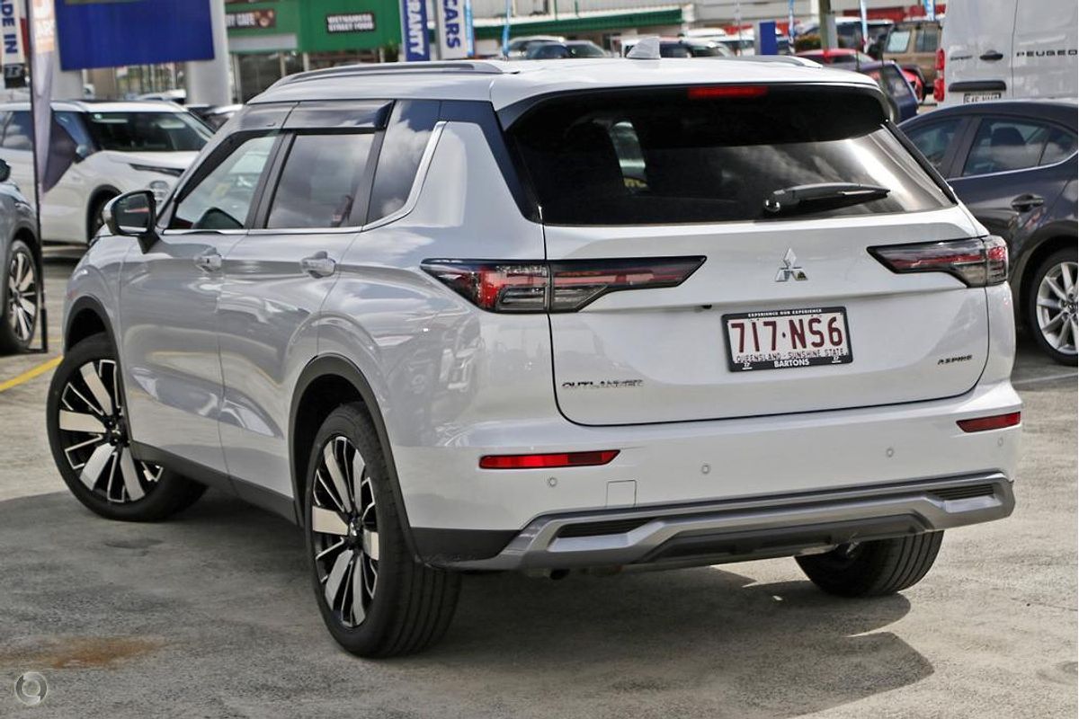 2025 Mitsubishi Outlander Aspire ZM