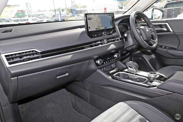 2025 Mitsubishi Outlander Aspire ZM