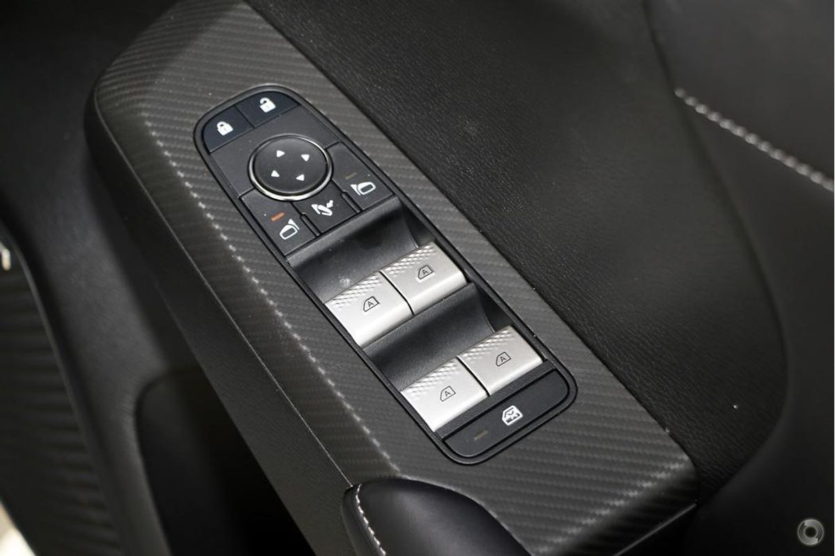 2025 Mitsubishi Outlander Aspire ZM