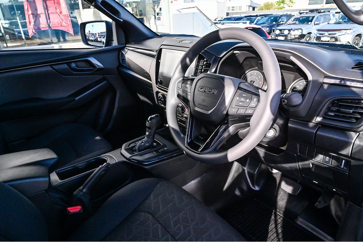 2025 Isuzu D-MAX