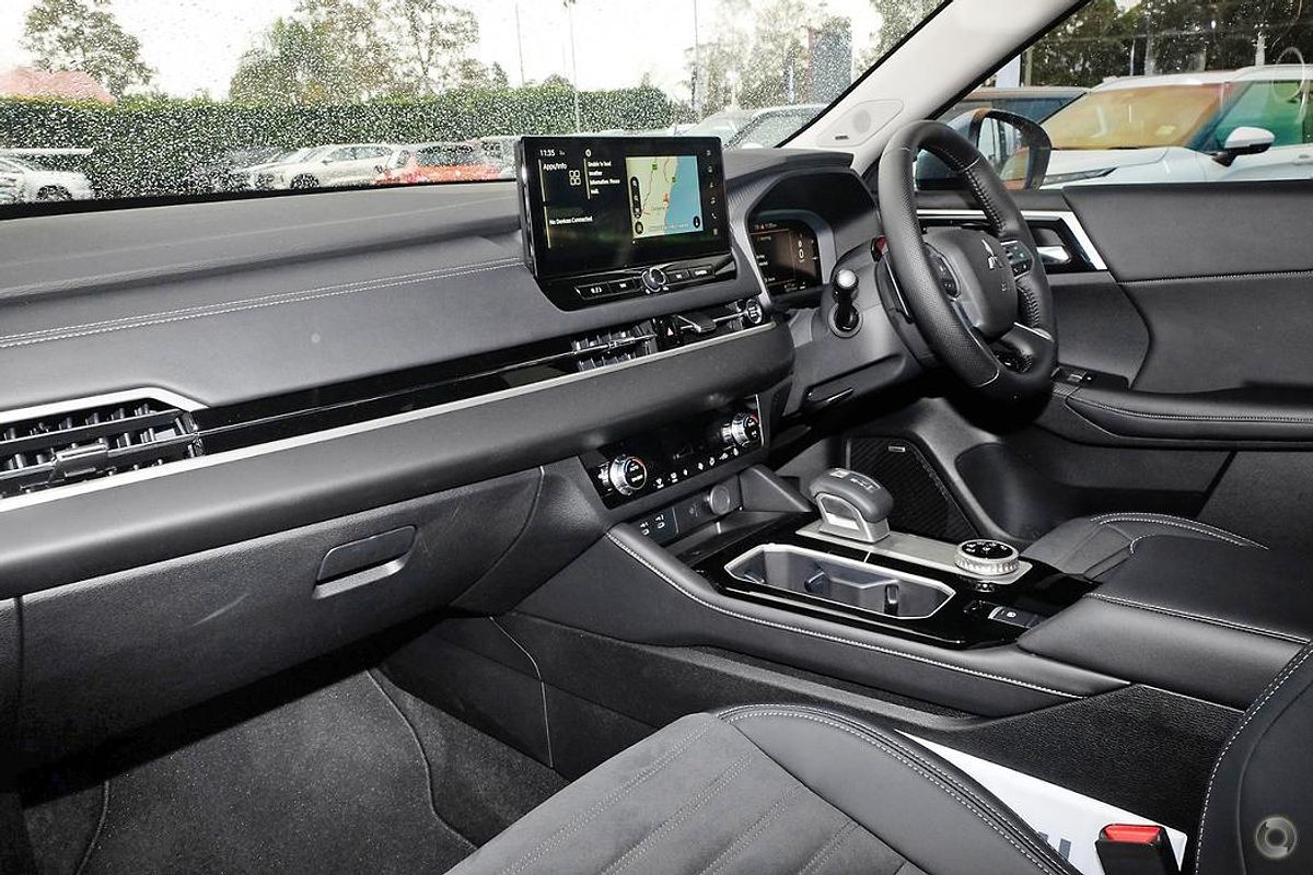 2025 Mitsubishi Outlander Aspire ZM
