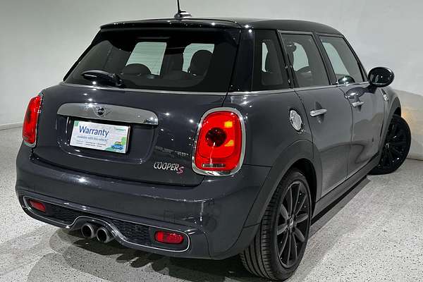 2016 MINI Hatch Cooper S F55