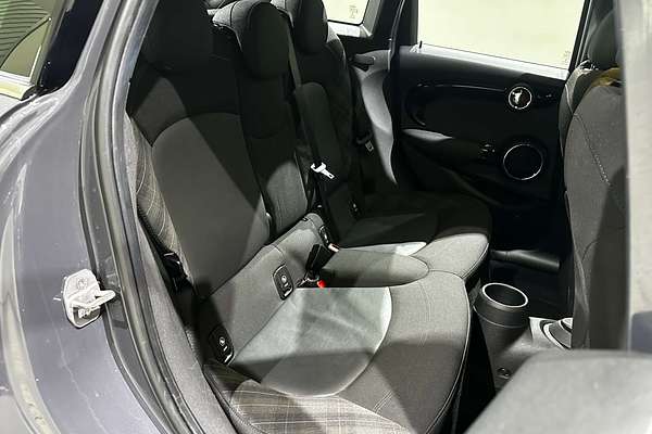 2016 MINI Hatch Cooper S F55