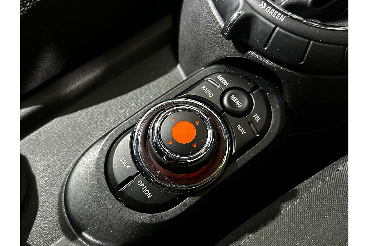 2016 MINI Hatch Cooper S F55