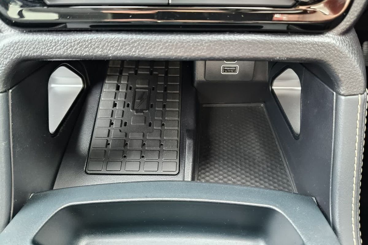 2023 Ford Everest Platinum 3.0L