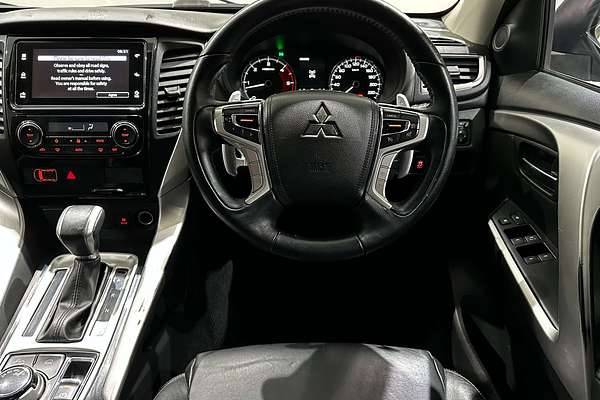 2017 Mitsubishi Pajero Sport GLS QE