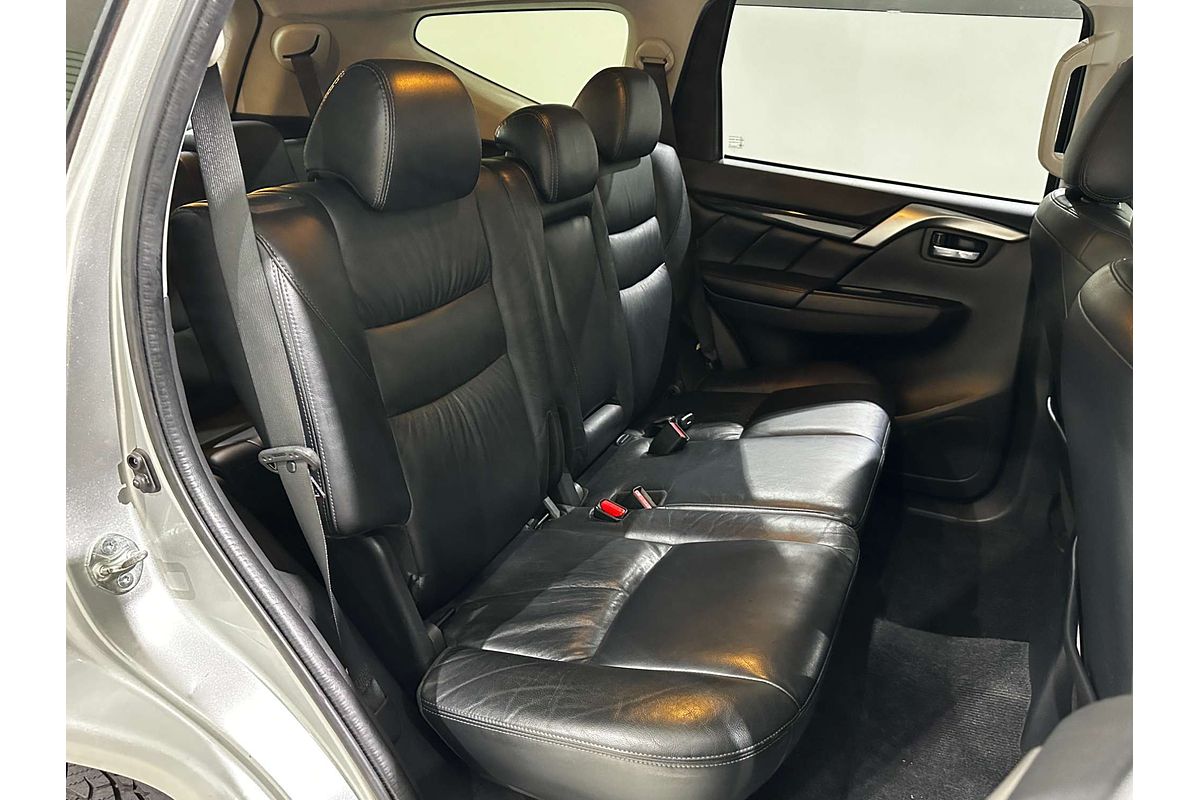 2017 Mitsubishi Pajero Sport GLS QE