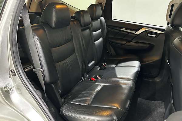 2017 Mitsubishi Pajero Sport GLS QE