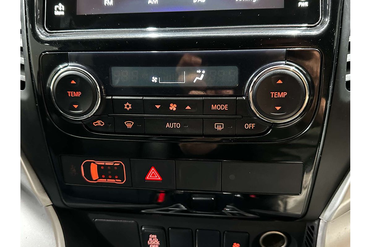 2017 Mitsubishi Pajero Sport GLS QE