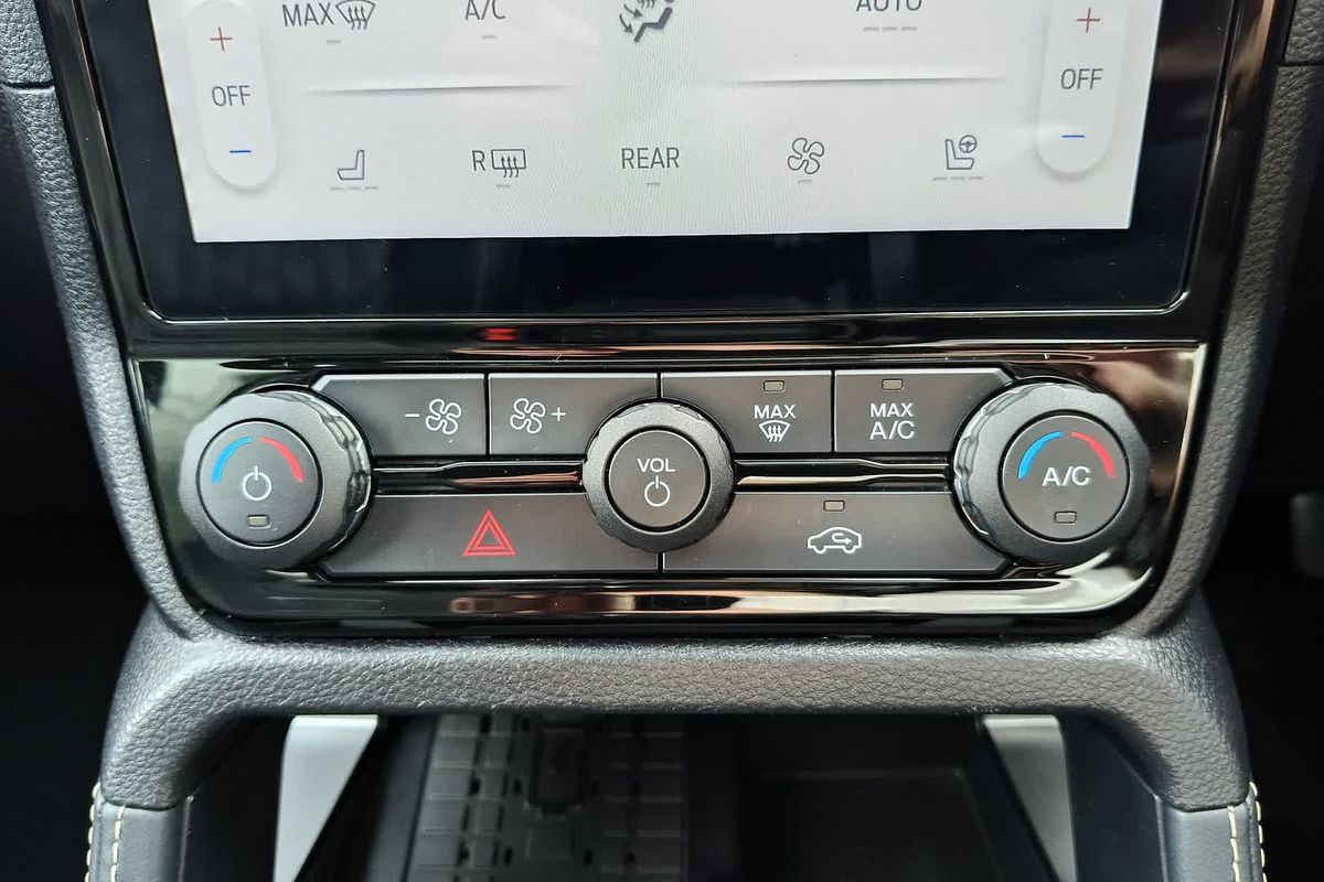 2023 Ford Everest Platinum 3.0L