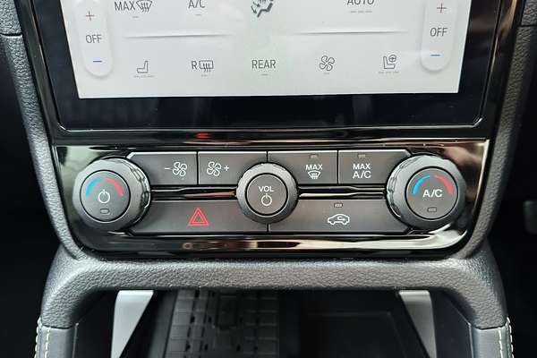 2023 Ford Everest Platinum 3.0L