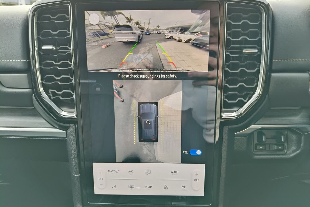 2023 Ford Everest Platinum 3.0L