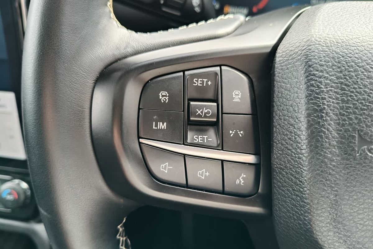 2023 Ford Everest Platinum 3.0L