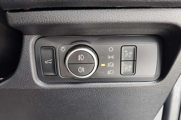 2023 Ford Everest Platinum 3.0L