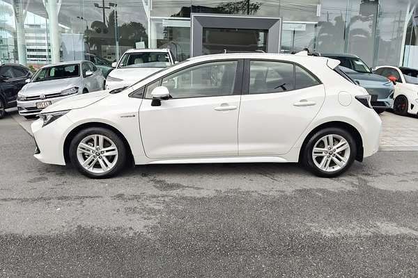2020 Toyota Corolla Ascent Sport Hybrid ZWE211R
