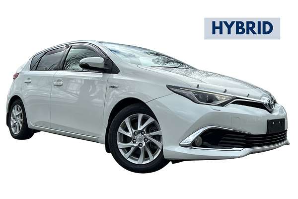 2016 Toyota Corolla Hybrid ZWE186R