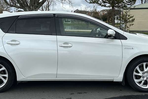 2016 Toyota Corolla Hybrid ZWE186R