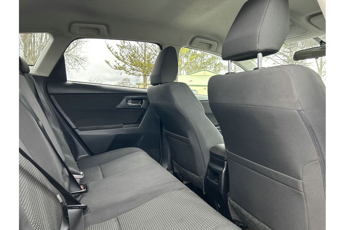 2016 Toyota Corolla Hybrid ZWE186R