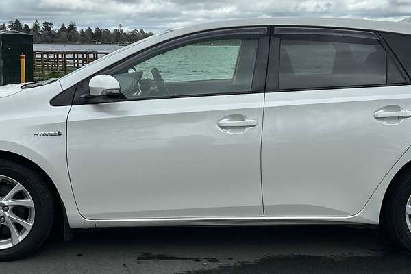 2016 Toyota Corolla Hybrid ZWE186R