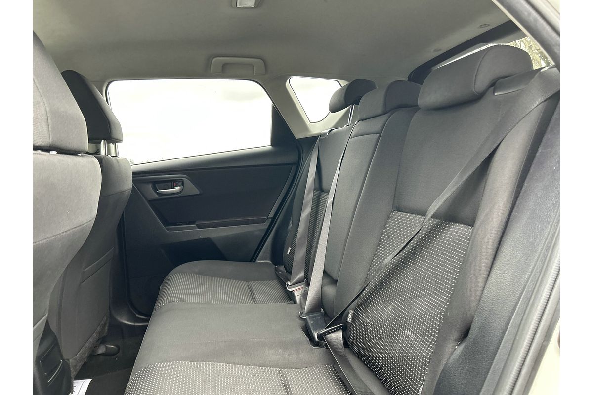 2016 Toyota Corolla Hybrid ZWE186R