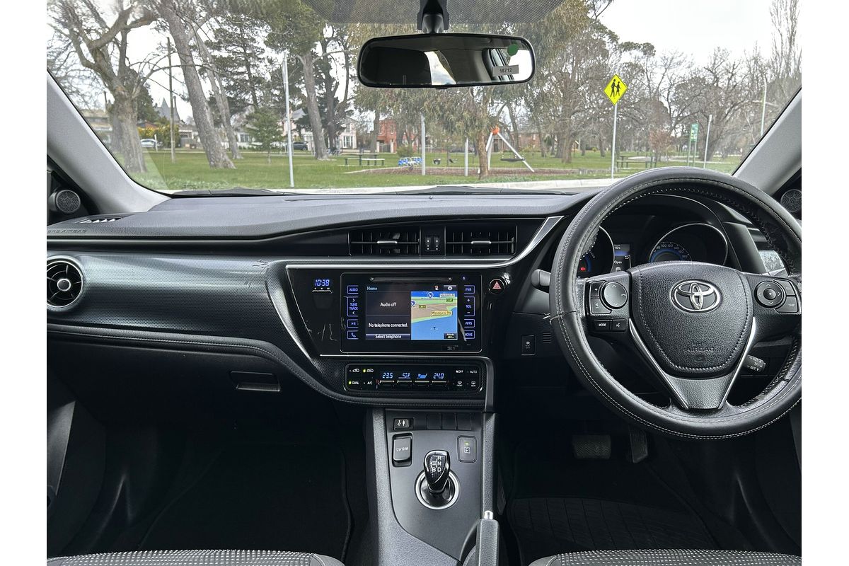 2016 Toyota Corolla Hybrid ZWE186R