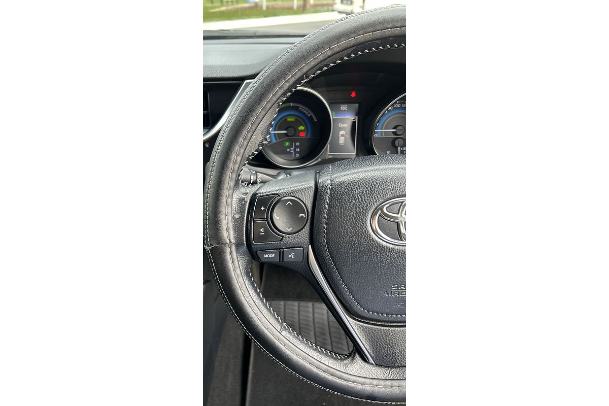 2016 Toyota Corolla Hybrid ZWE186R