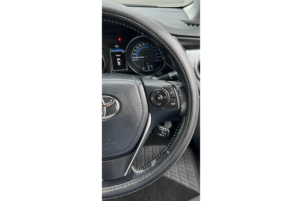 2016 Toyota Corolla Hybrid ZWE186R