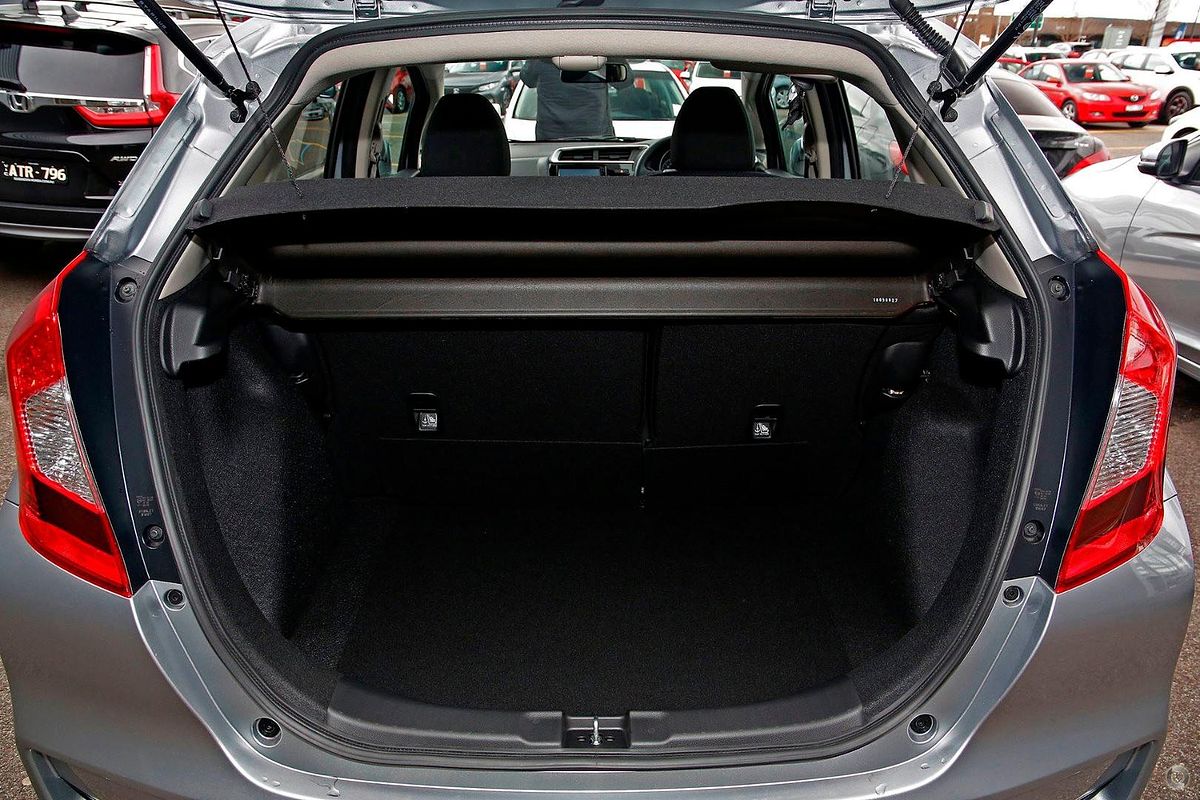 2019 Honda Jazz VTi GF