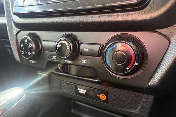 2020 Isuzu D-MAX SX High Ride Rear Wheel Drive