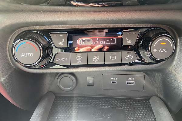 2024 Nissan JUKE ST-L F16